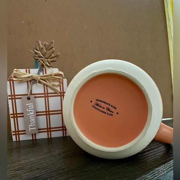 Fall Mug - Picture 2 of 3